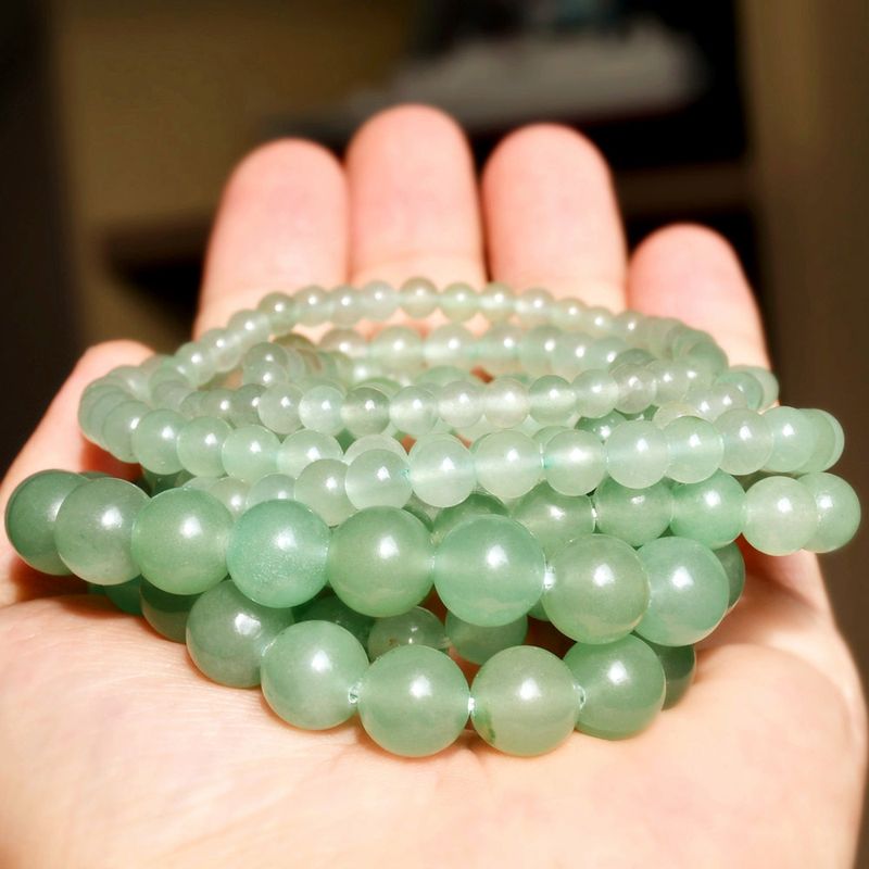 Casual Solid Color Solid Color Artificial Gemstones Beaded Women's Bracelets