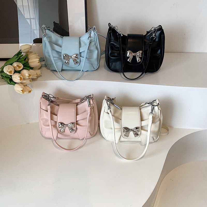 Women's Pu Leather Bow Knot Classic Style Sewing Thread Zipper Underarm Bag