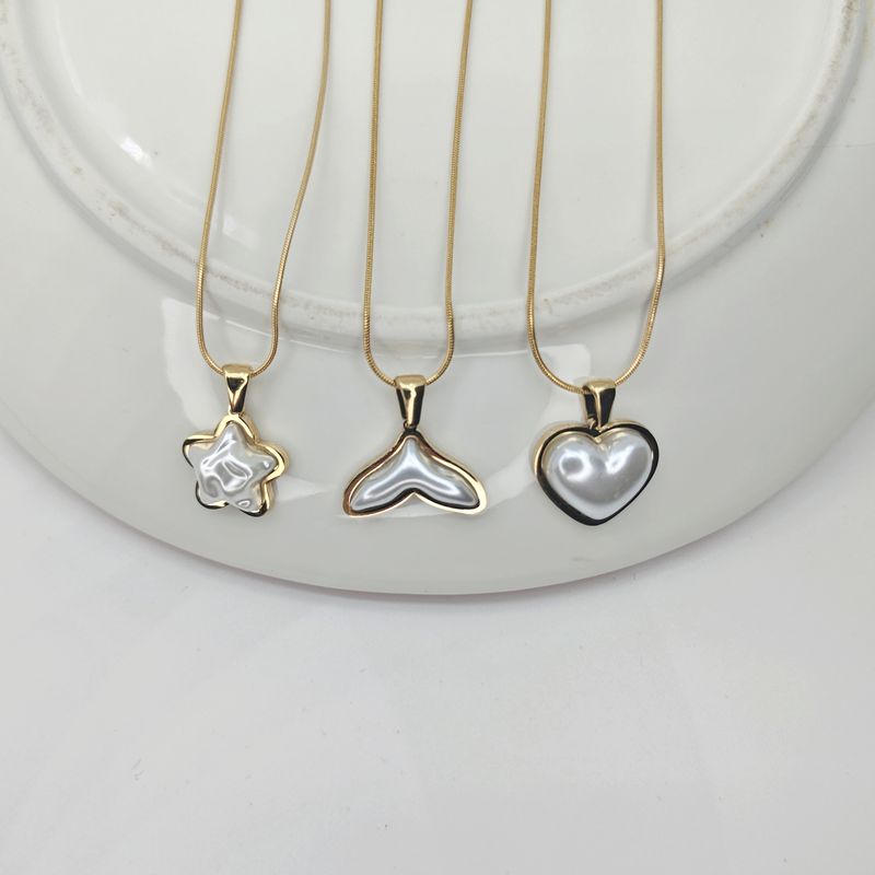 Stainless Steel 18K Gold Plated Simple Style Star Heart Shape Fish Tail Inlay Resin Pendant Necklace