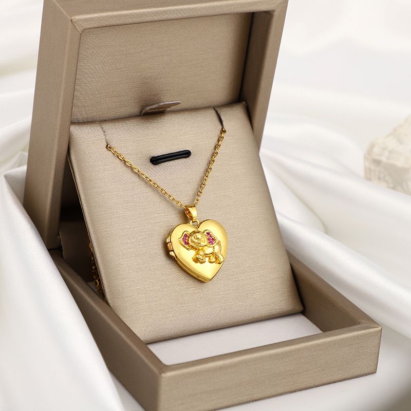 Wholesale Casual Elegant Modern Style Heart Shape Copper Inlay Gold Plated Zircon Pendant Necklace