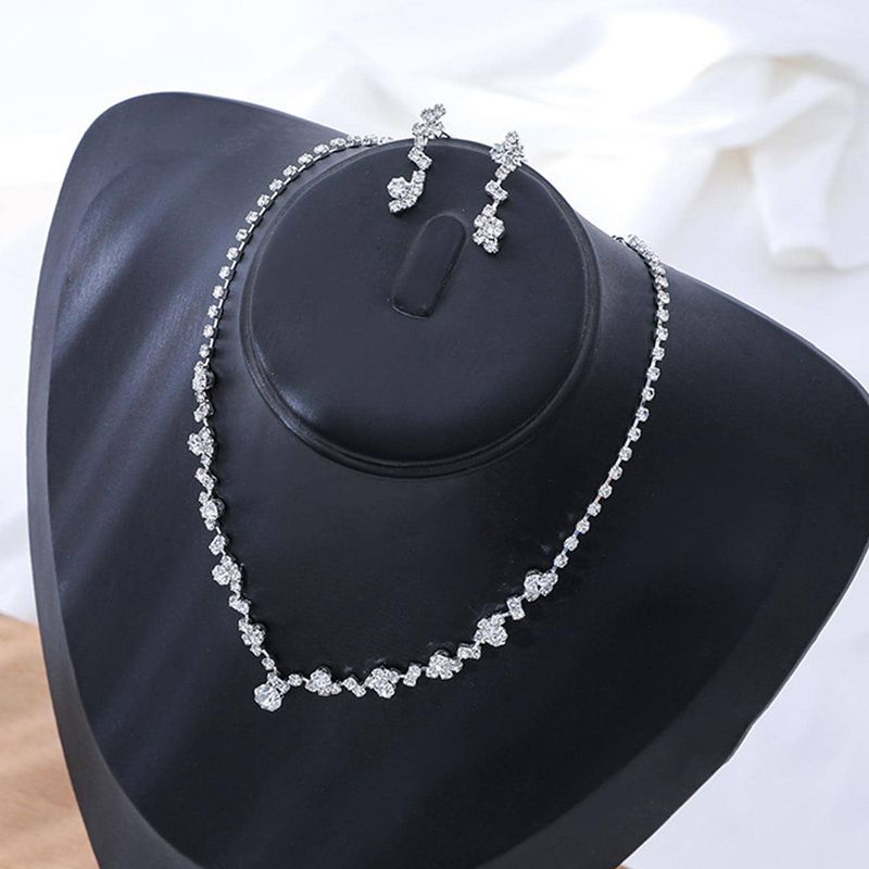 Copper Silver Plated Elegant Simple Style Plating Inlay Solid Color Artificial Rhinestones Earrings Necklace