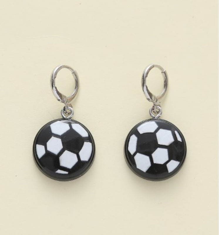 1 Pair Cartoon Style Cute Simple Style Football Resin Drop Earrings