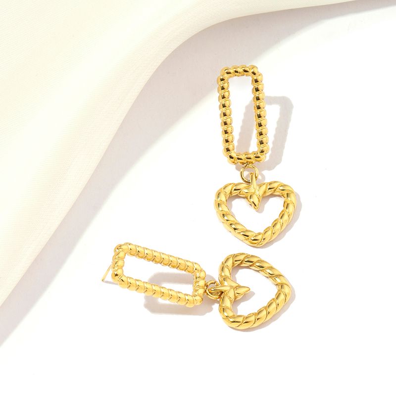 1 Pair Retro Streetwear Heart Shape Titanium Steel 18K Gold Plated Drop Earrings