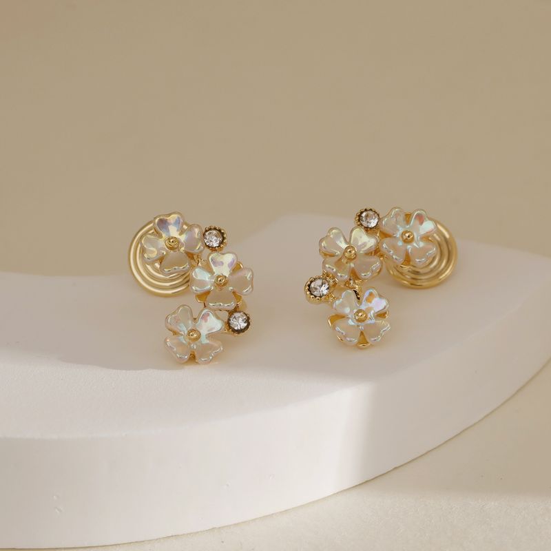 1 Pair Fairy Style Sweet Simple Style Flower Inlay Copper Zircon 18K Gold Plated Ear Cuffs