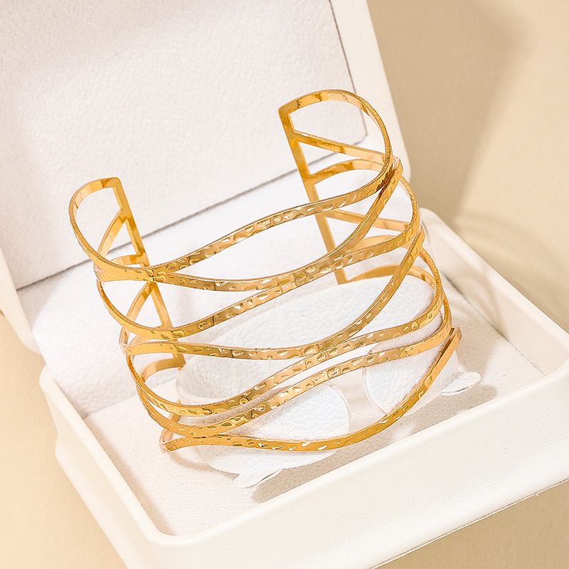 IG Style Exaggerated Modern Style Geometric Solid Color Alloy Women's Bangle