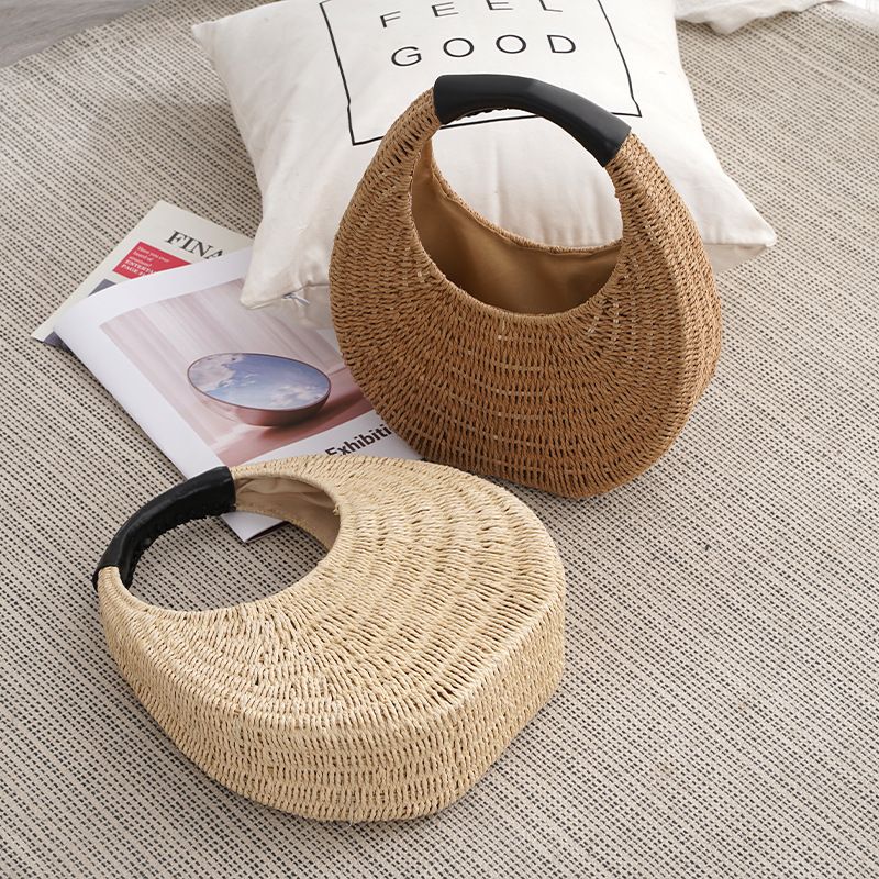 Women's Medium Straw Solid Color Vacation Magnetic Buckle Straw Bag