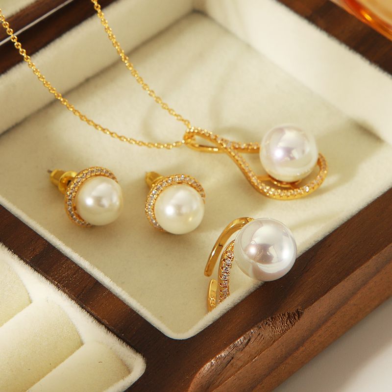 Copper 14K Gold Plated Vintage Style Exaggerated Classic Style Inlay Round Artificial Pearls Zircon Jewelry Set
