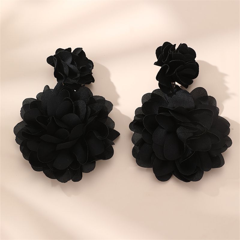 1 Pair Exaggerated Novelty Modern Style Flower Alloy Cloth Drop Earrings