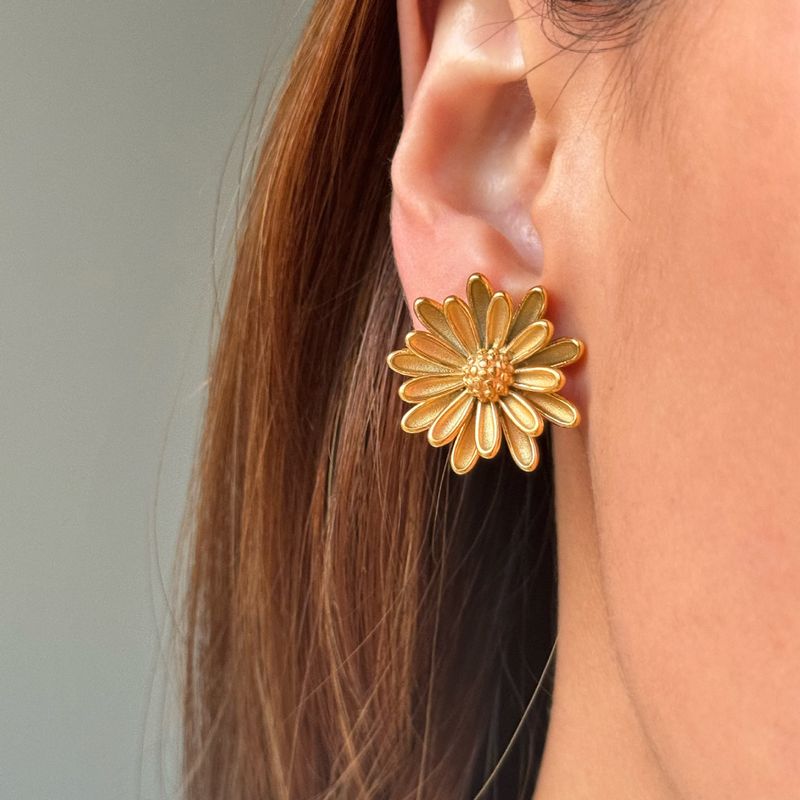 1 Pair Vintage Style Sweet Commute Flower Plating 304 Stainless Steel 18K Gold Plated Ear Studs
