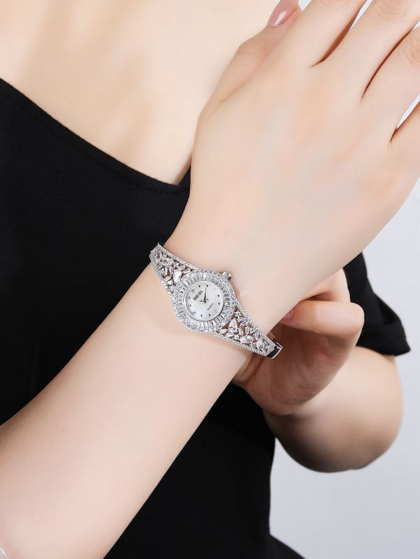 Elegante Glamour Lujoso Color Sólido Apertura Cuarzo Relojes De Mujer