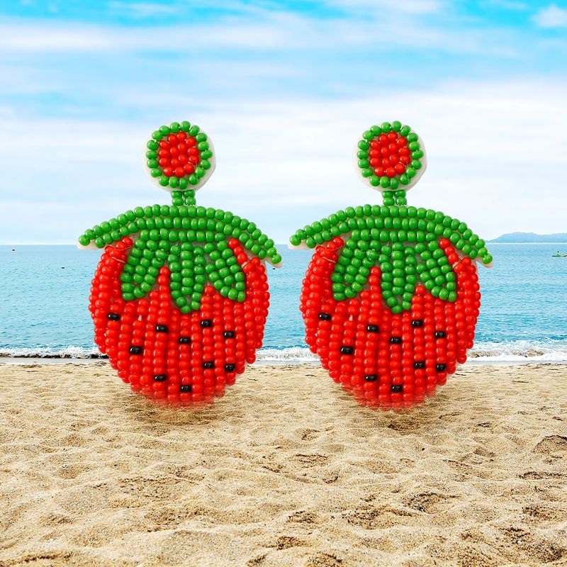 1 Pair Vacation Tropical Strawberry Beaded Glass Drop Earrings