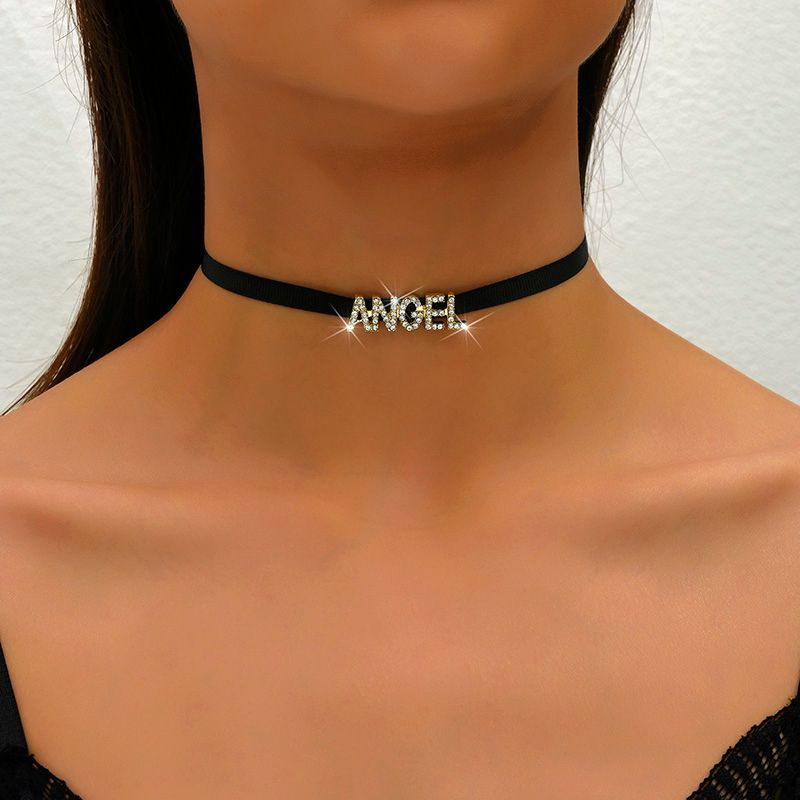 Wholesale Jewelry Simple Style Shiny Letter Alloy Cloth Rhinestones Inlay Choker