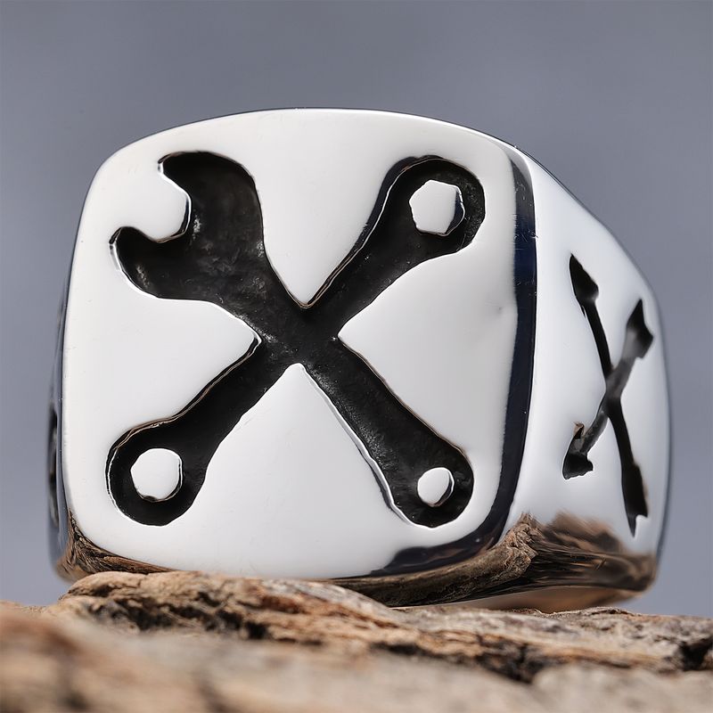 Hip-Hop Streetwear Geometric 304 Stainless Steel Carving Men's Rings