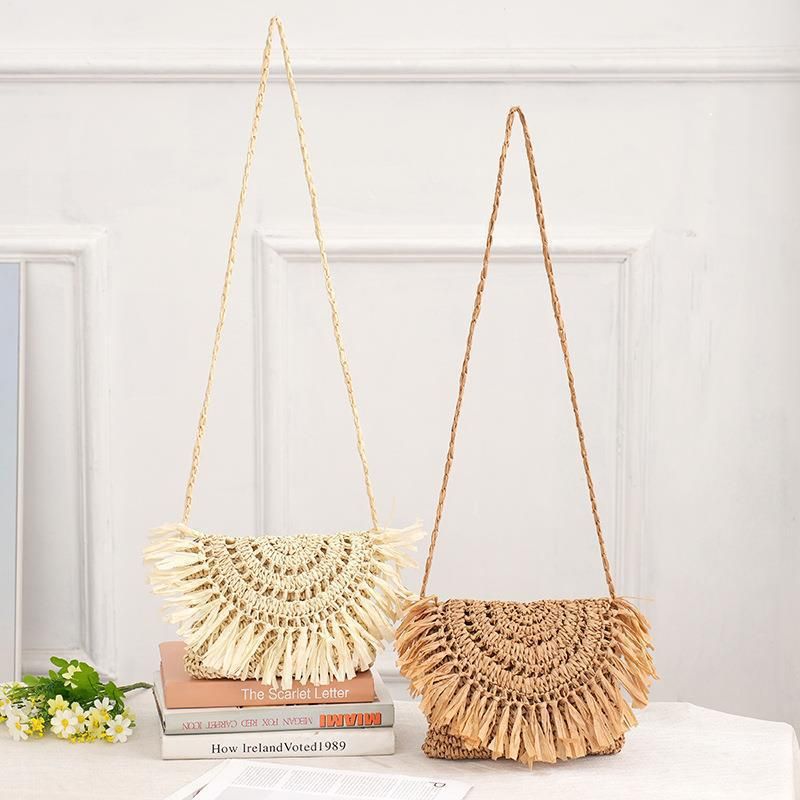 Women's Small Straw Solid Color Vacation Beach Weave Buckle Straw Bag