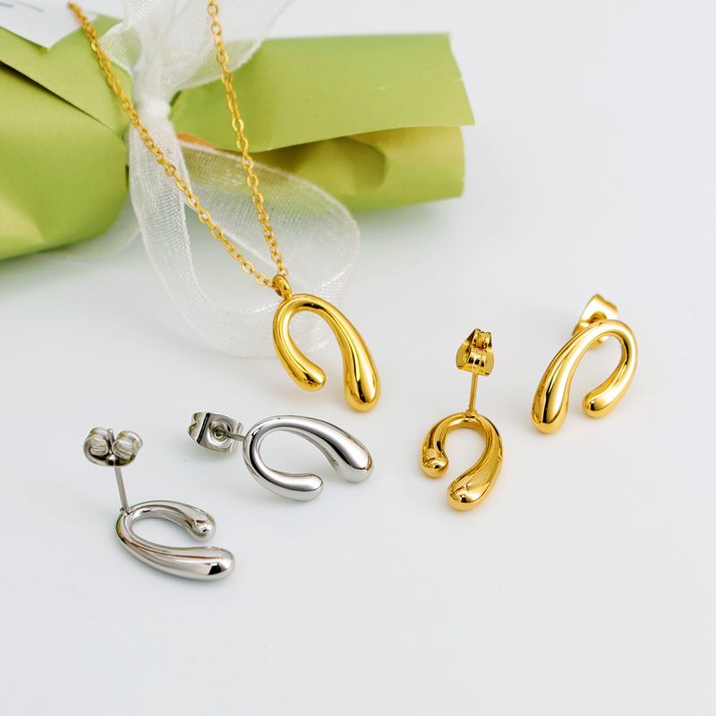 304 Stainless Steel 18K Gold Plated Simple Style Plating U Shape Earrings Necklace