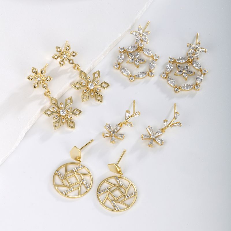 1 Pair Glam XUPING Sweet Round Flower Snowflake Inlay Copper Artificial Gemstones 18K Gold Plated Drop Earrings