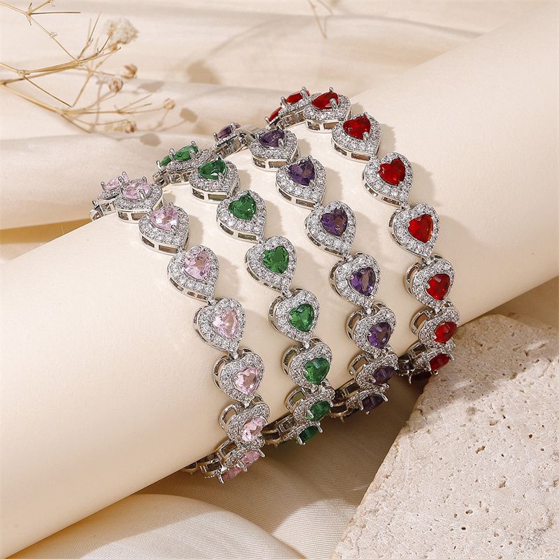 Wholesale Romantic Shiny Heart Shape Copper Inlay 18K Gold Plated Zircon Bracelets