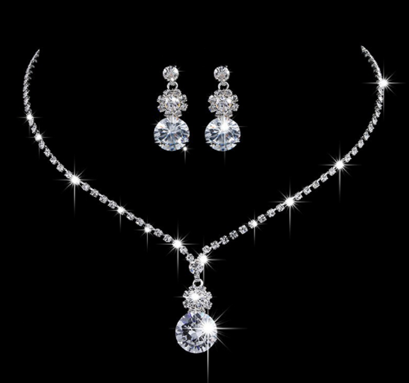 Elegant Dame Braut Geometrisch Künstlicher Kristall Künstliche Strasssteine Künstlicher Kristall Legierung Großhandel Ohrringe Halskette Schmuck-Set