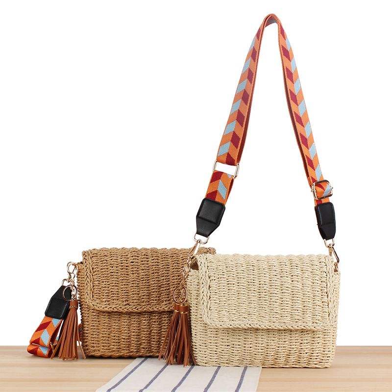 Women's Small Paper String Solid Color Vacation Weave Bucket Magnetic Buckle Straw Bag