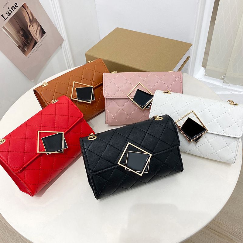 Women's Solid Color Lingge Pu Leather Magnetic Buckle Wallets
