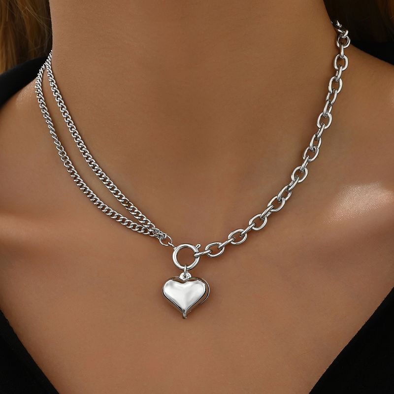 Wholesale Jewelry Handmade Sweet Heart Shape Alloy Pendant Necklace
