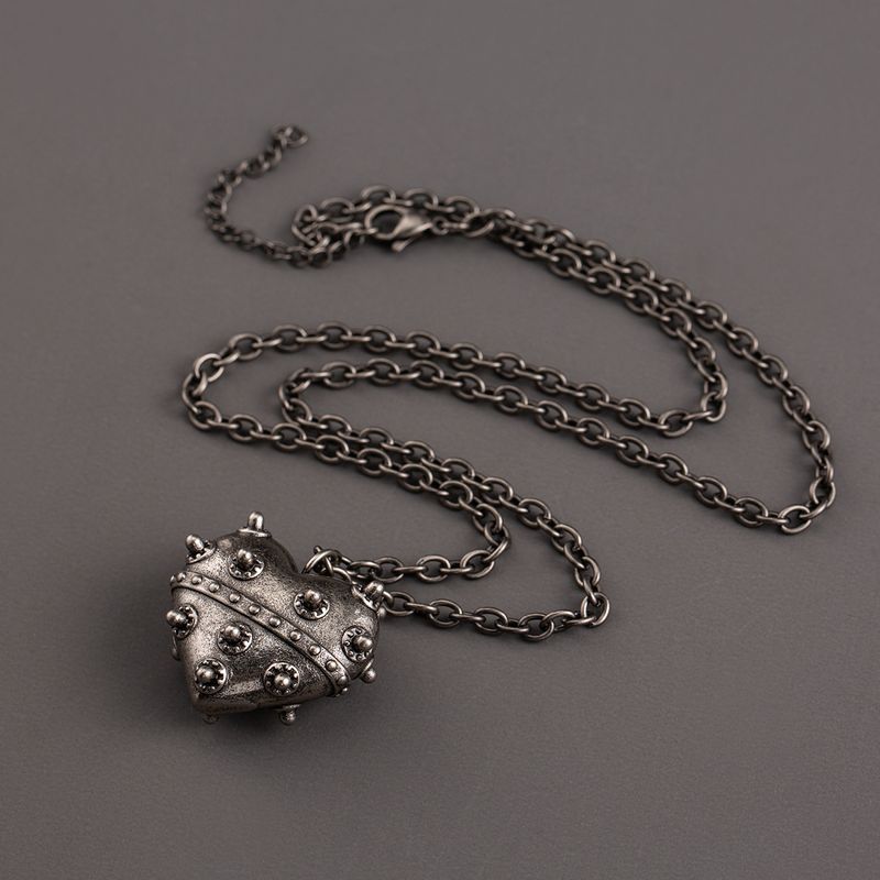 Retro Punk Cool Style Heart Shape 304 Stainless Steel 316 Stainless Steel  Polishing Plating Three-dimensional Silver Plated Men's Necklace
