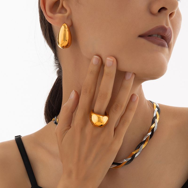 Edelstahl 304 18 Karat Vergoldet Lässig Einfacher Stil Geschichtet Überzug Kette Einfarbig Ringe Ohrringe Halskette