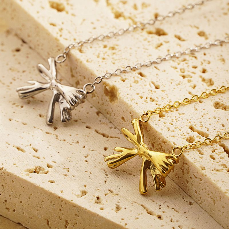 304 Stainless Steel 18K Gold Plated Simple Style Classic Style Plating Bow Knot Pendant Necklace