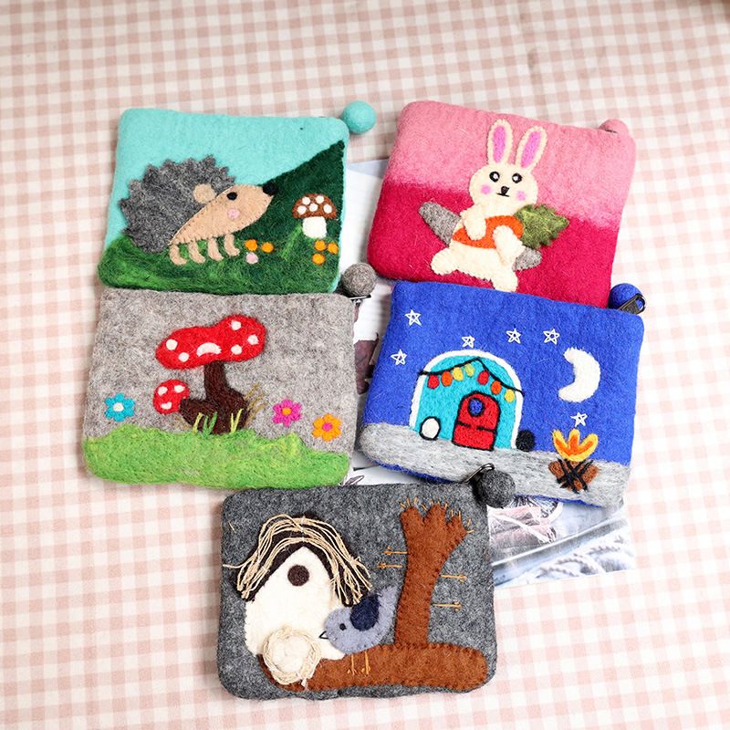 Unisex Animal Cartoon Wool Felt Zipper Coin Purses