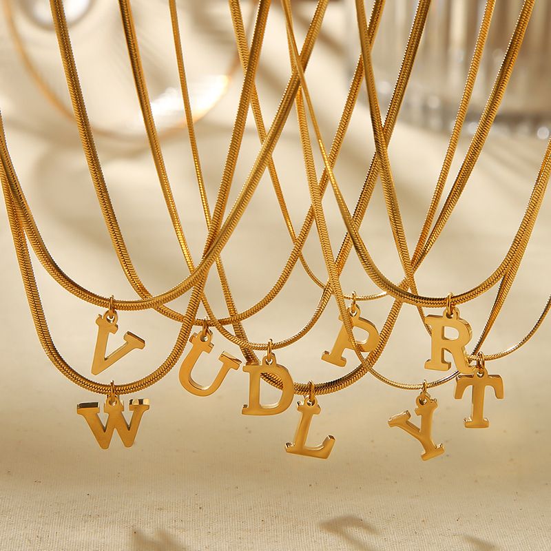 304 Stainless Steel 18K Gold Plated Simple Style Polishing Letter Pendant Necklace