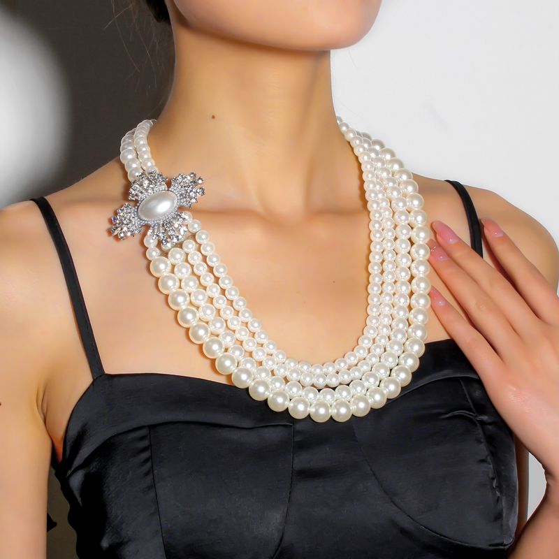 Großhandel Schmuck Elegant Runden Kunststoff Perlen Geschichtete Halskette