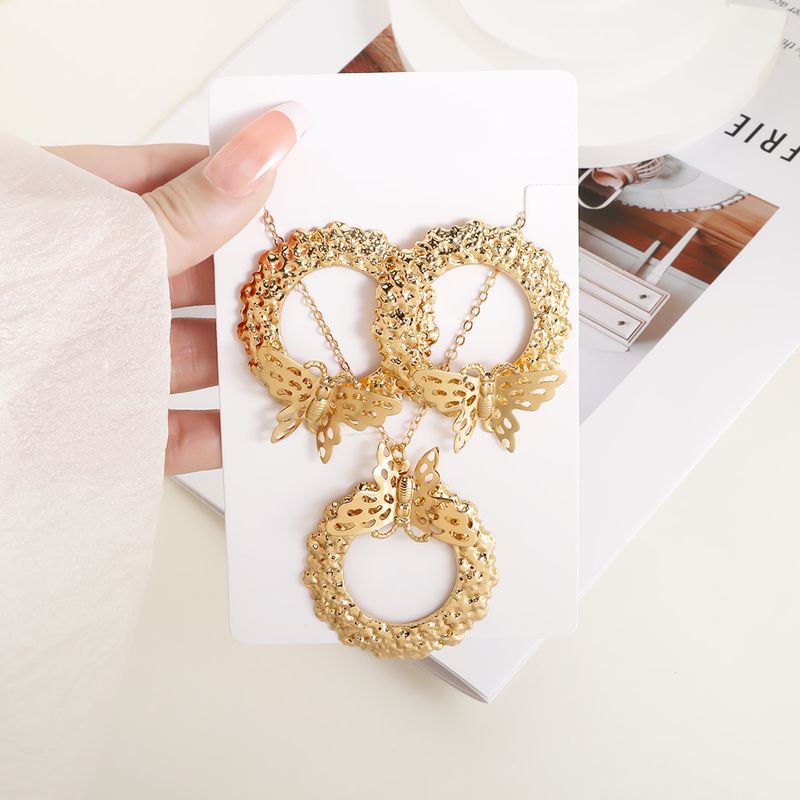 Elegant Simple Style Round Butterfly Iron Gold Plated Women's Jewelry Set