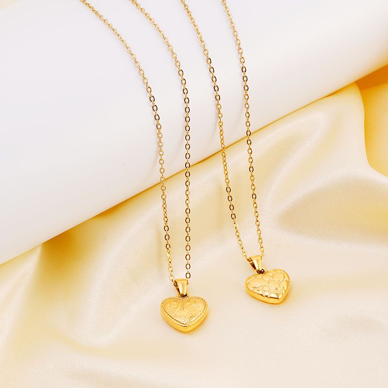 Edelstahl 304 18 Karat Vergoldet Basic Einfacher Stil Klassischer Stil Herzform Halskette Mit Anhänger