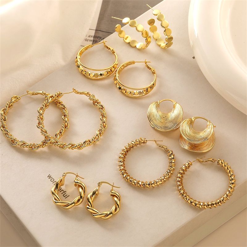 1 Pair Elegant Streetwear Solid Color Plating Copper Gold Plated Hoop Earrings
