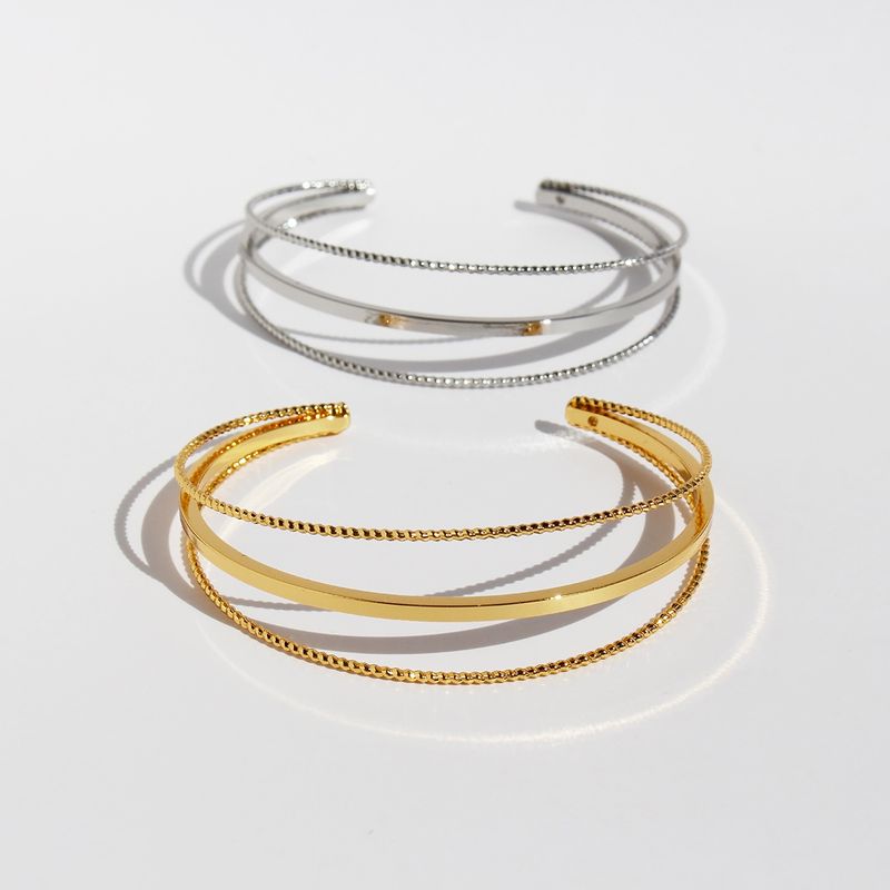 De Gros Style Simple Style Classique Couleur Unie Laiton Placage Plaqué Or 18K Bracelet