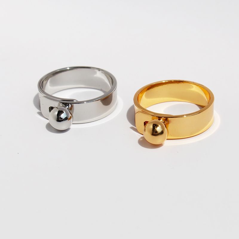 Brass 18K Gold Plated Simple Style Classic Style Plating Solid Color Rings
