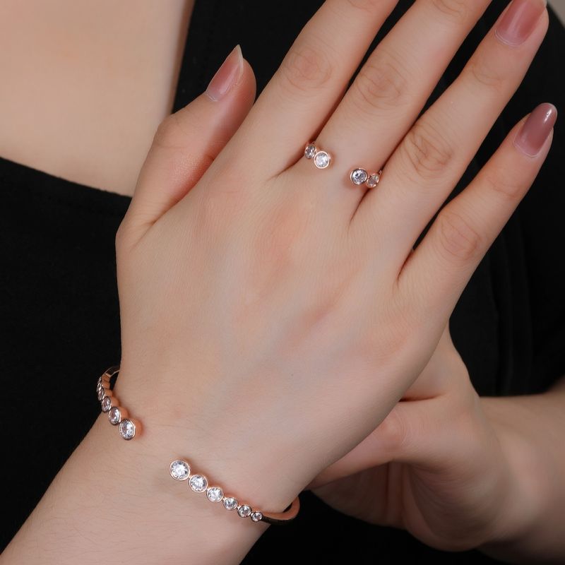 Copper 18K Gold Plated Rose Gold Plated White Gold Plated Glam Luxurious Shiny C Shape Zircon Bangle