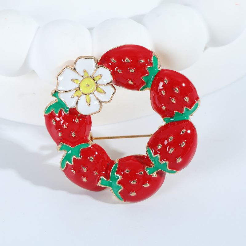 Cute Lady Sweet Flower Strawberry Alloy Women's Brooches 1 Piece