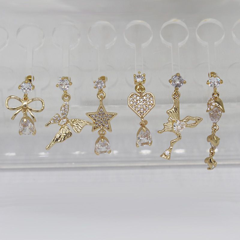 1 Piece Glam Shiny Star Bow Knot Plating Inlay 316 Stainless Steel  Copper Rhinestones Glass Zircon Gold Plated Cartilage Earrings