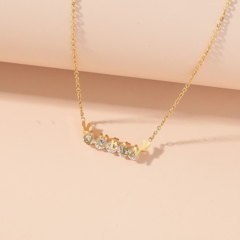 Acero Titanio Chapados en oro de 18k Estilo Simple Estilo Clásico Enchapado Embutido Color Sólido Diamantes De Imitación Artificiales Collar Colgante