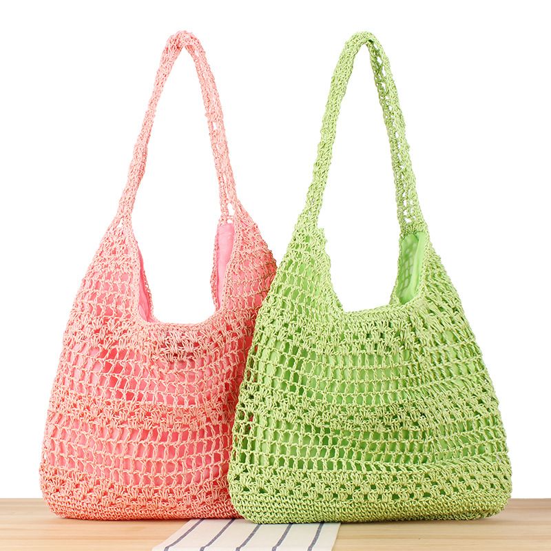 Women's Large Paper String Solid Color Basic Vacation Weave Magnetic Buckle Shoulder Bag