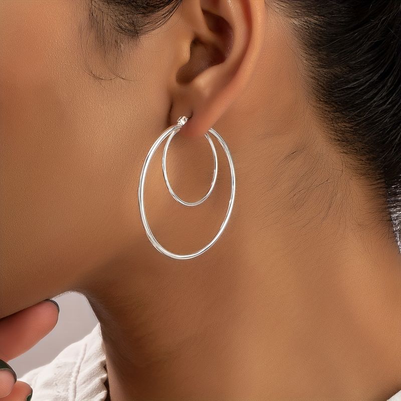 1 Pair Luxurious Simple Style Circle Alloy Earrings