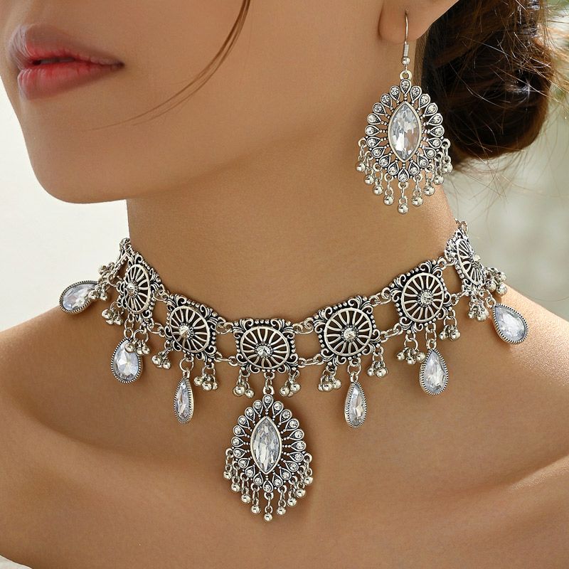Vintage Style Water Droplets Antique Silver Rhinestones Alloy Wholesale Jewelry Set