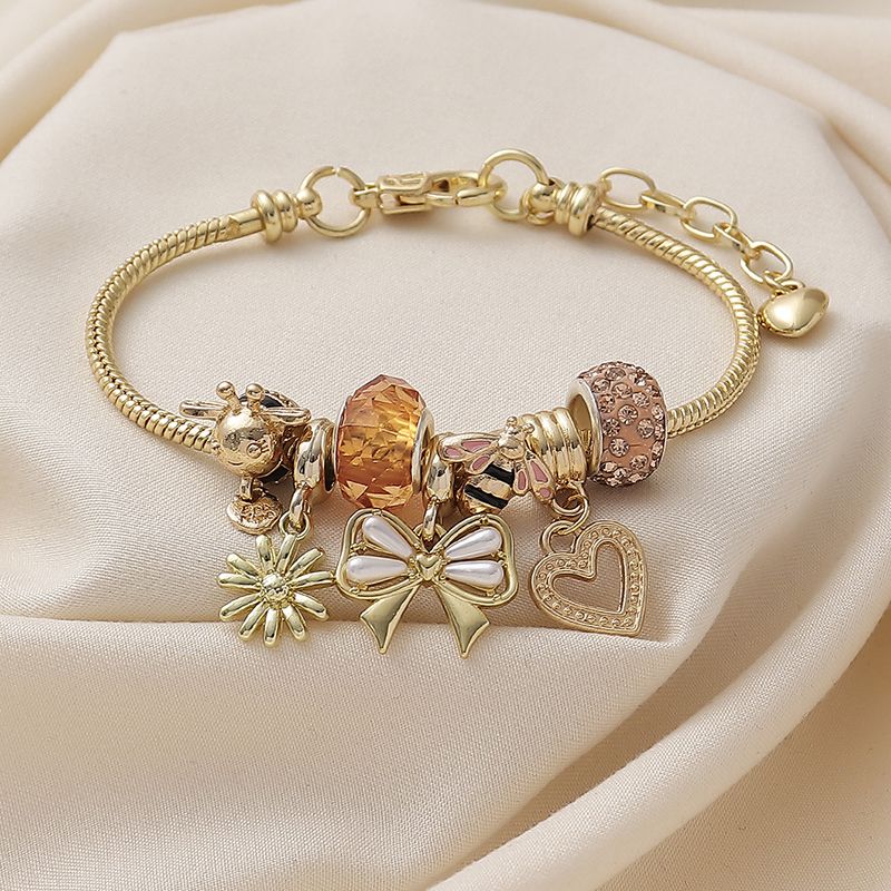 Wholesale Jewelry Luxurious Pastoral Heart Shape Butterfly Daisy Alloy Rhinestone Copper Rhinestones Inlay Bracelets