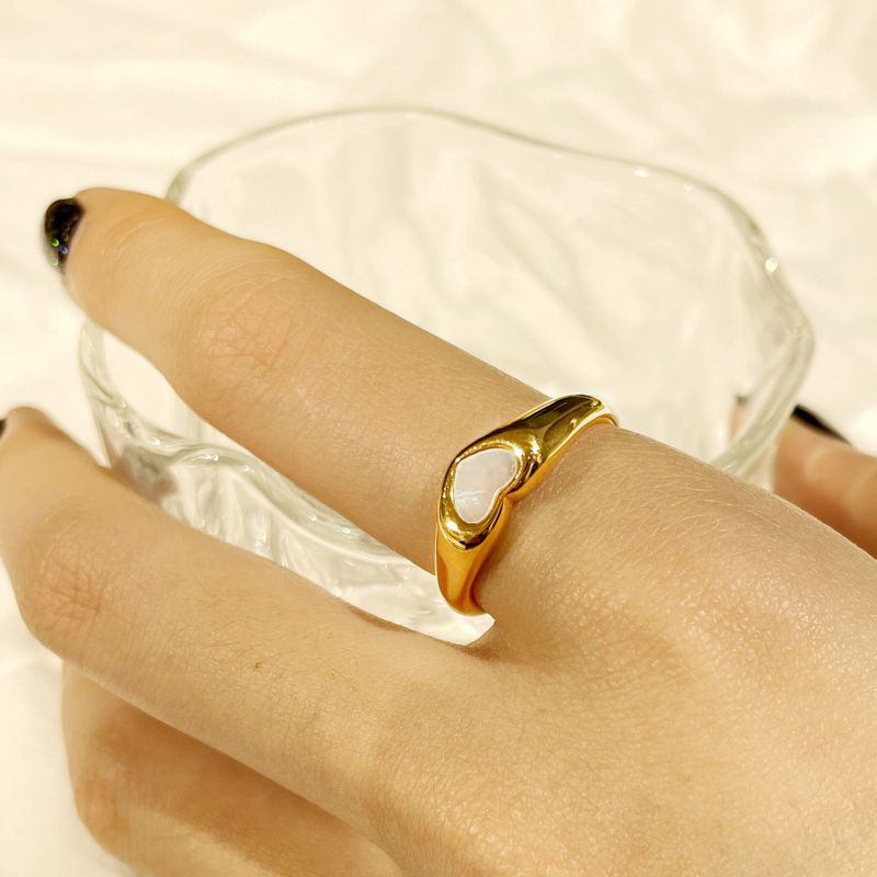 304 Stainless Steel 14K Gold Plated Elegant Cute Sweet Plating Inlay Heart Shape Fritillary Rings