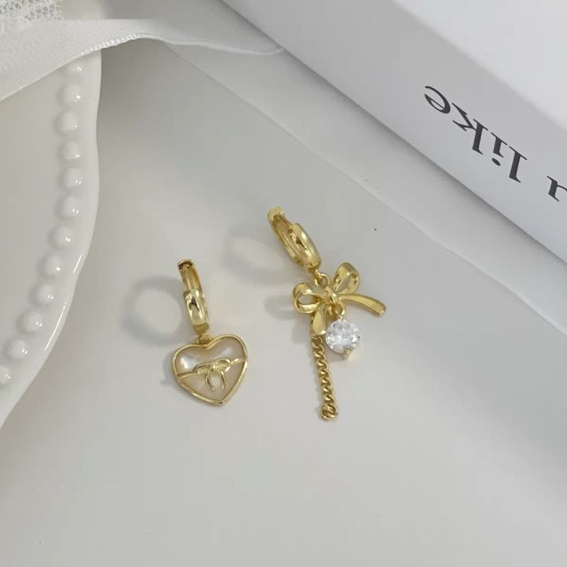 1 Pair Sweet Simple Style Heart Shape Bow Knot Asymmetrical Hollow Out Inlay Sterling Silver Shell Zircon Drop Earrings