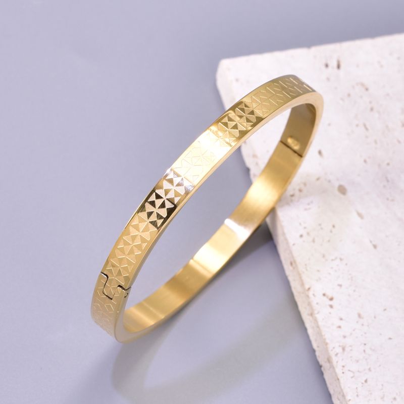 304 Stainless Steel Titanium Steel 18K Gold Plated Simple Style Classic Style Plating Solid Color Bangle