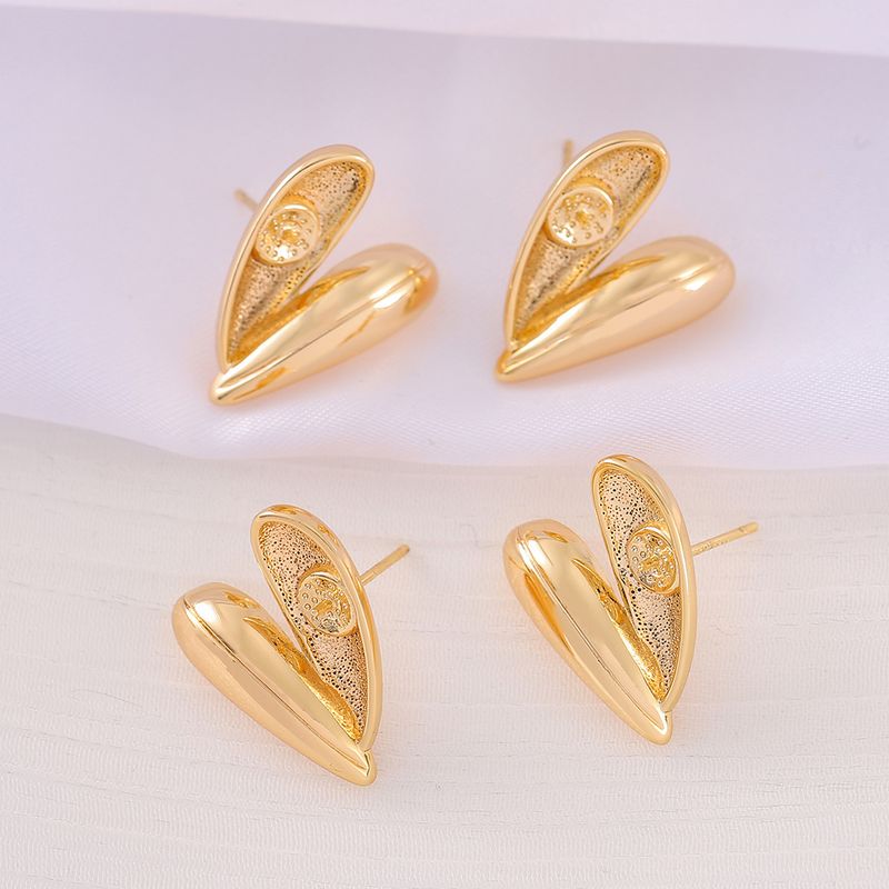 1 Pair 17 * 22mm Copper Zircon 18K Gold Plated Heart Shape Polished Earring Findings