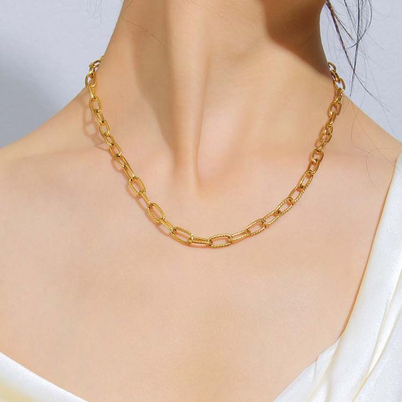 304 Stainless Steel 18K Gold Plated Elegant Simple Style Solid Color Necklace