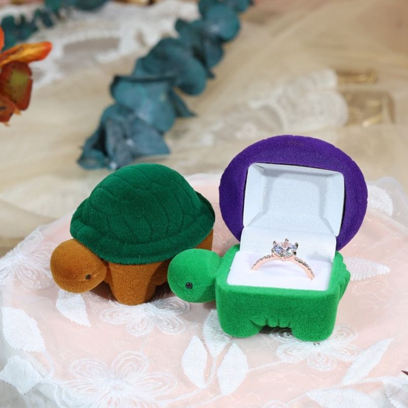 Süß Schildkröte Kunststoff-Embryo Beflockung Schmuckkästchen